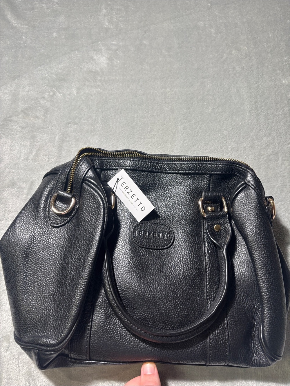 Terzetto Black Pebbled Leather Satchel handbag (Missing Ziper Pull check photos)